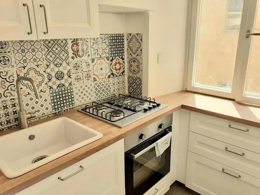Colosseo Central Apartment Rome Italy