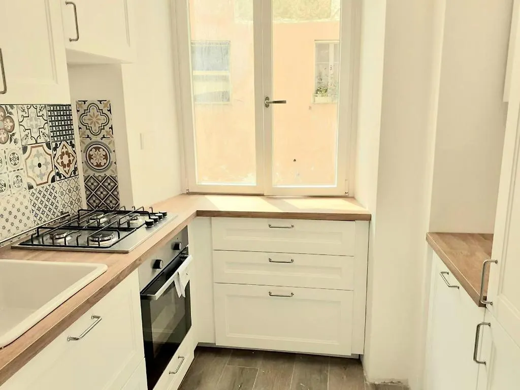 Colosseo Central Apartment Rome